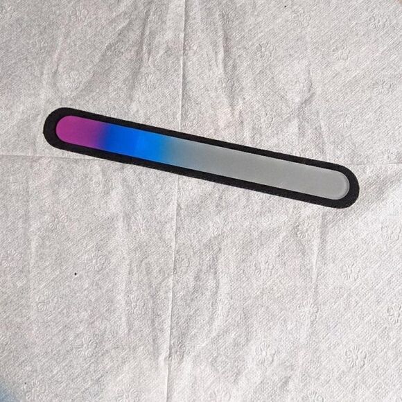 🆕7.5" Pink/Blue Czech Crystal Nail File W/BEAUTIFUL PINK/PURPLE SWAROVSKI CRYST - Picture 4 of 5